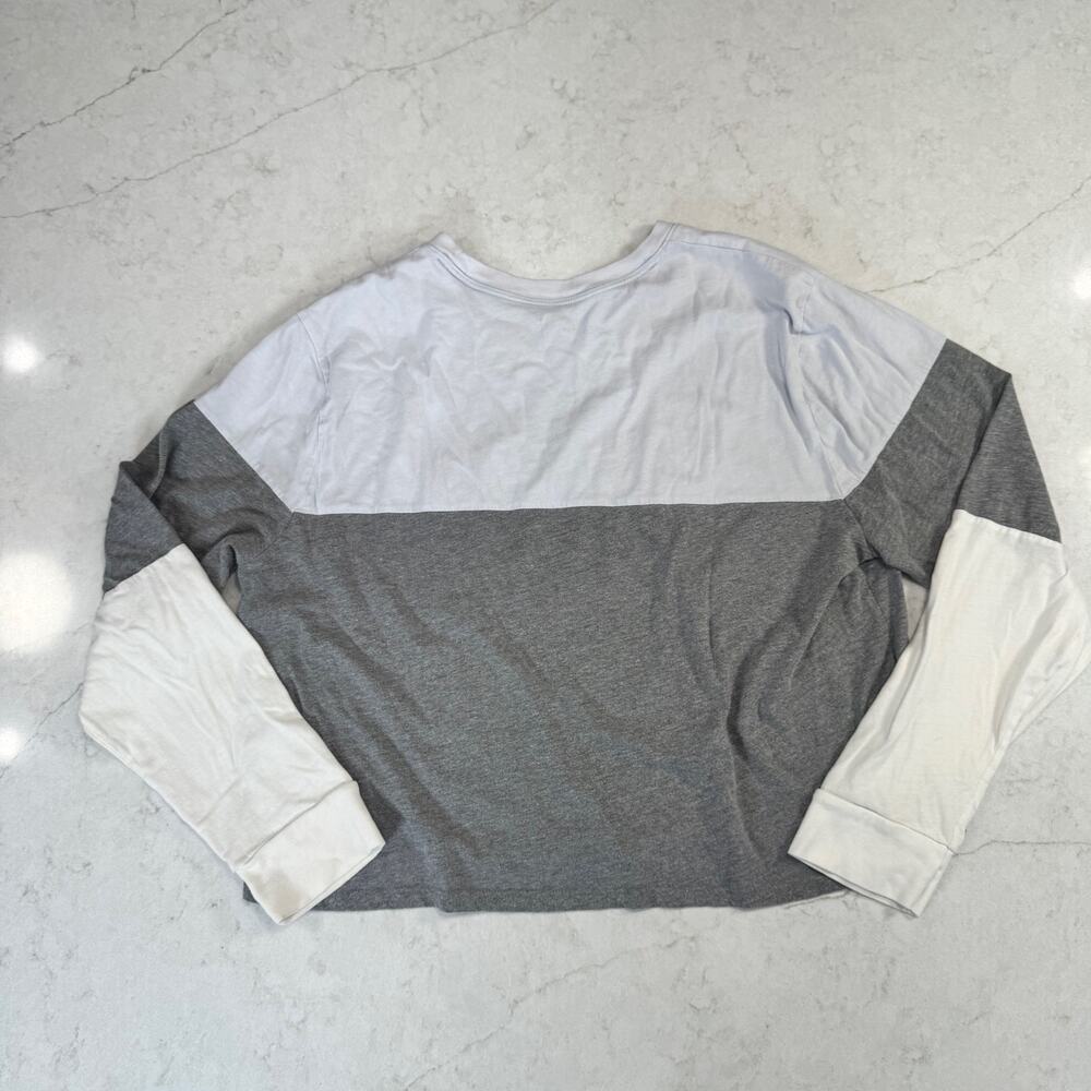 Hollister Colorblock Long Sleeve Tee Women’s Large Logo Y2K Inspired Streetwear - Picture 3 of 16